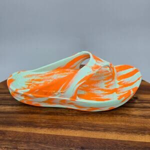 Telic Sandals Women's 6 2XS Orange Slip On Comfort Recovery USA Thong Flip Flops